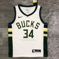 Regata Milwaukee Bucks - White Edition