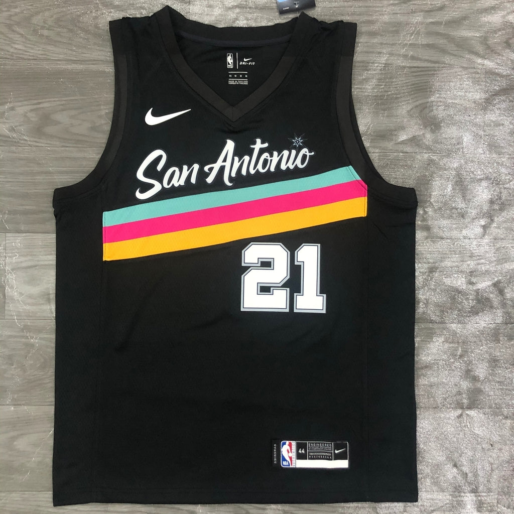 Regata San Antonio Spurs - Black Edition