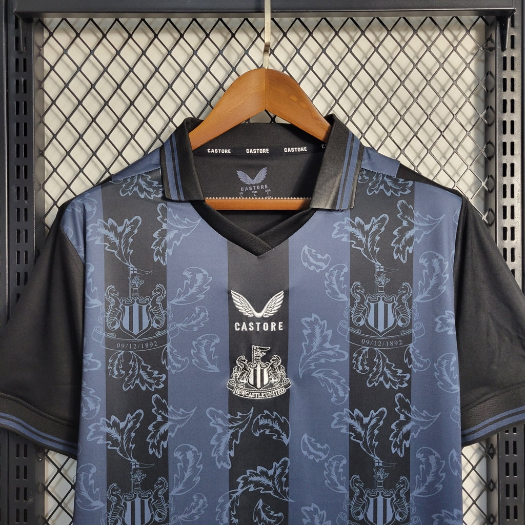 Camisa Newcastle 130 anos 2022/2023