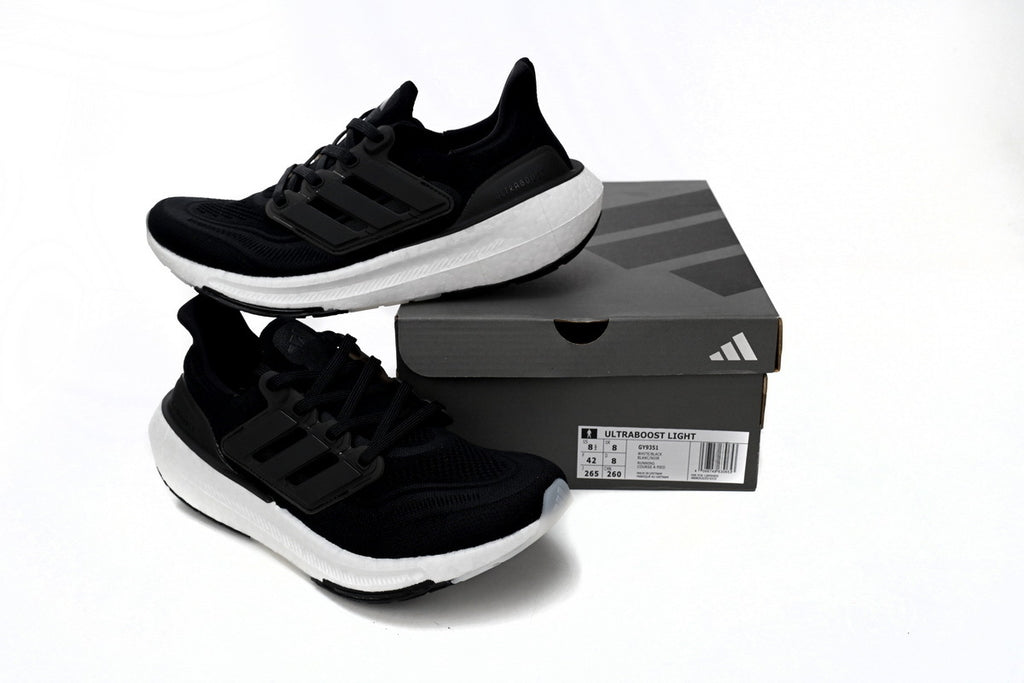 Adidas Ultra Boost 2023 LIGHT Black And White