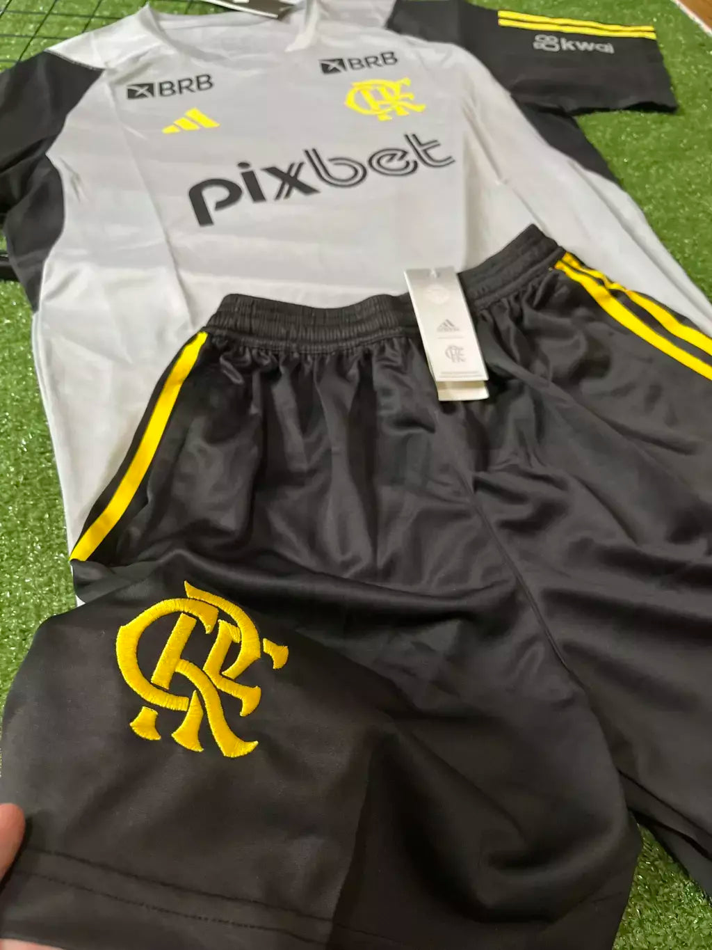 Kit Treino Cinza - Flamengo 2024/2025