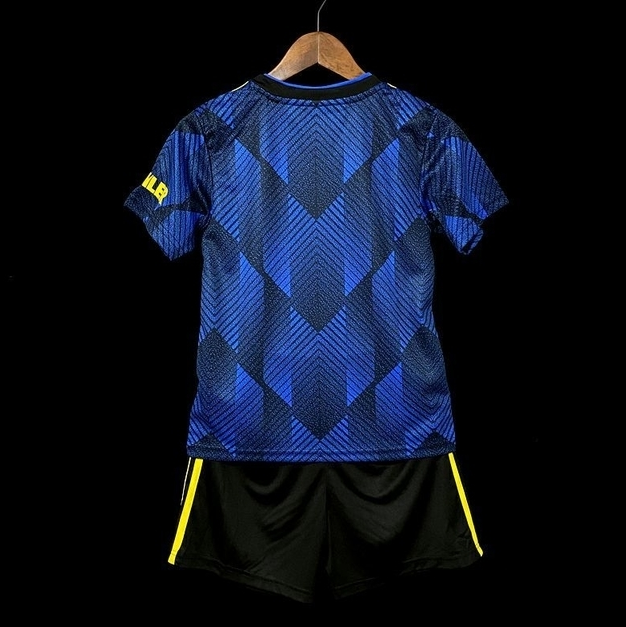 Conjunto Infantil Manchester United lII Azul - Camisa e Shorts - Adidas