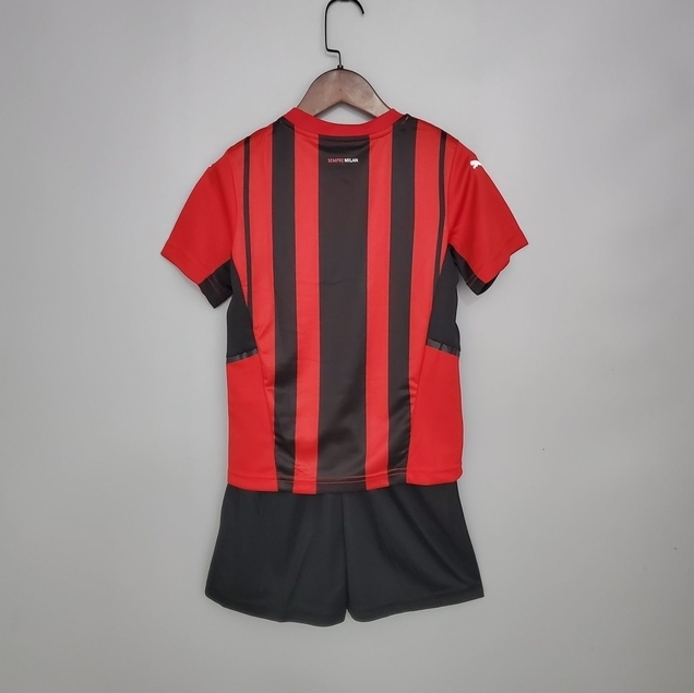 Conjunto Infantil Milan I Vermelho e Preto - Camisa e Shorts - Puma